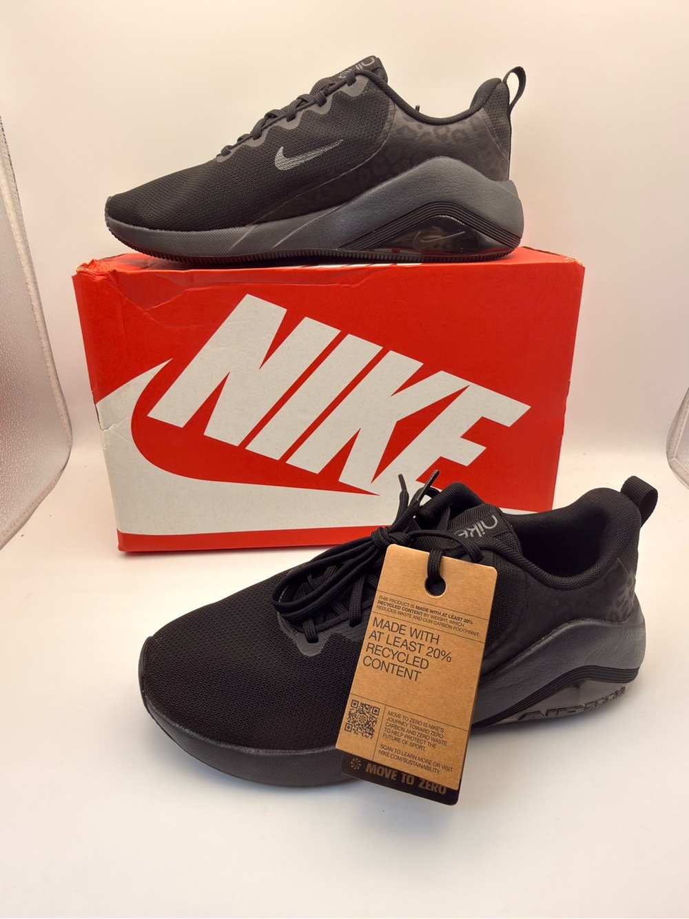 Nike Air Zoom Bella 7 Black Anthracite Workout Shoes Women’s 10 NWT